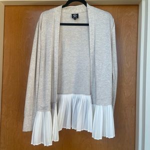 Ruffle cardigan